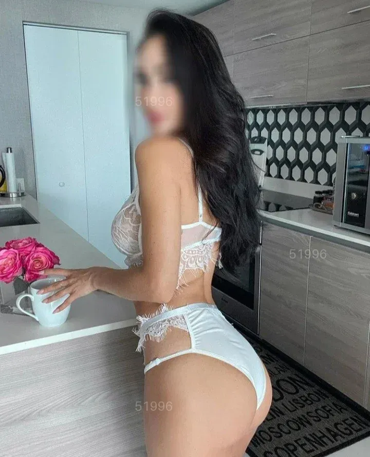 Aziza Whatsapp — фотография анкеты