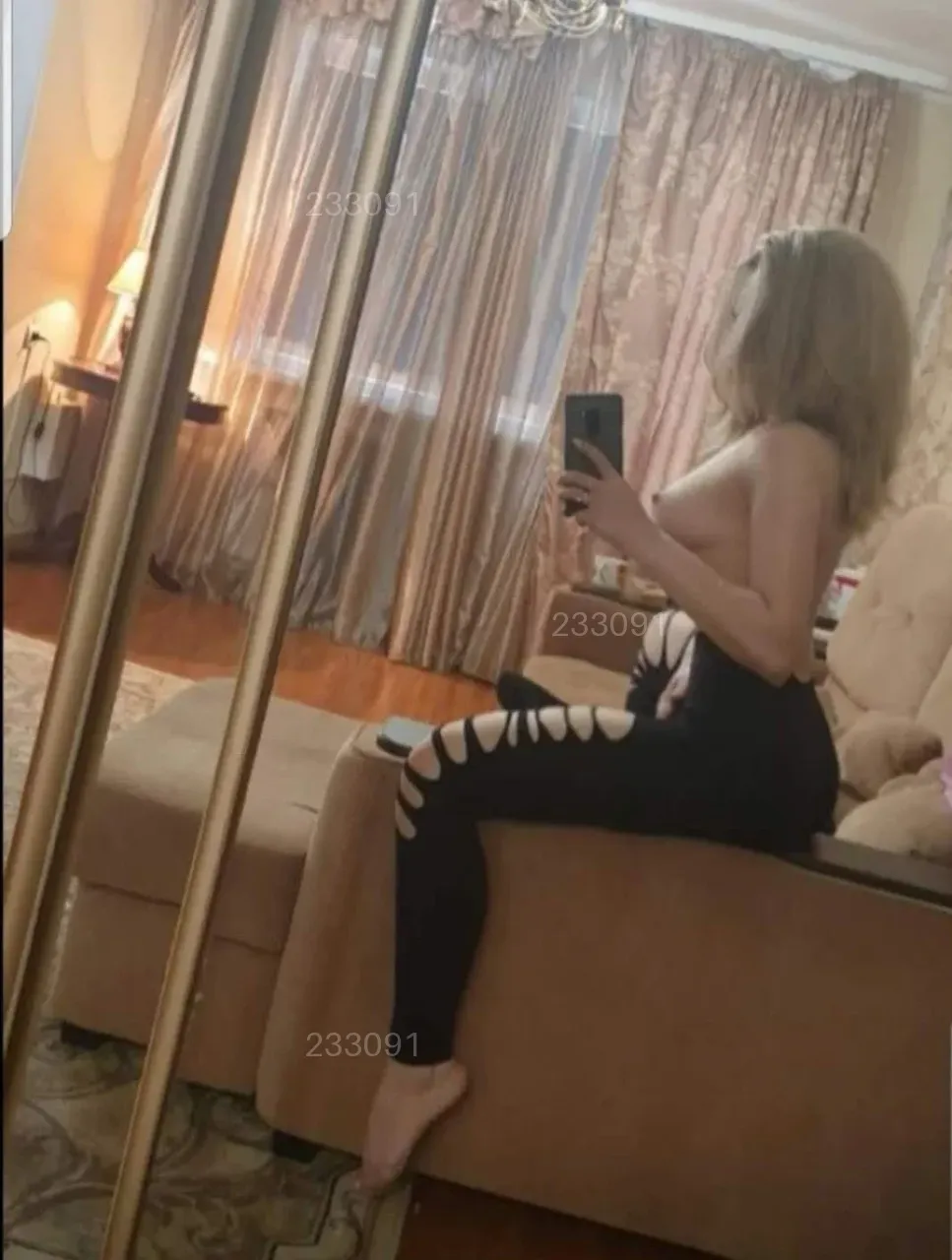 Писать на Whatsaapp есть выезд — фотография анкеты